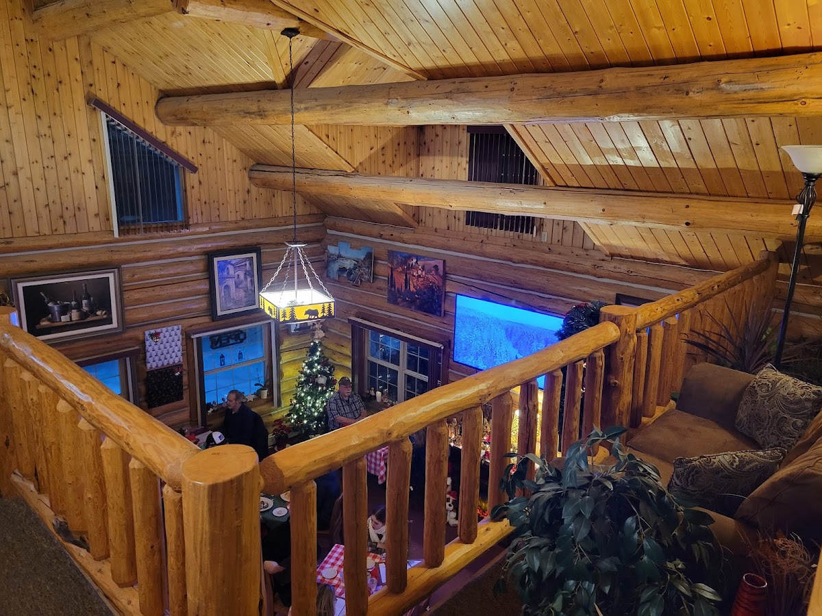 Dodge Peak Lodge/Tavern