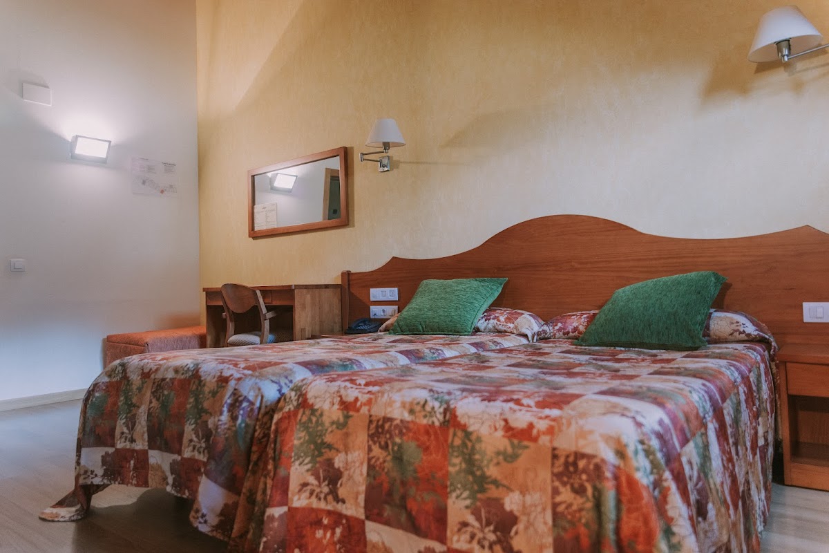 HOTEL MONTSENY