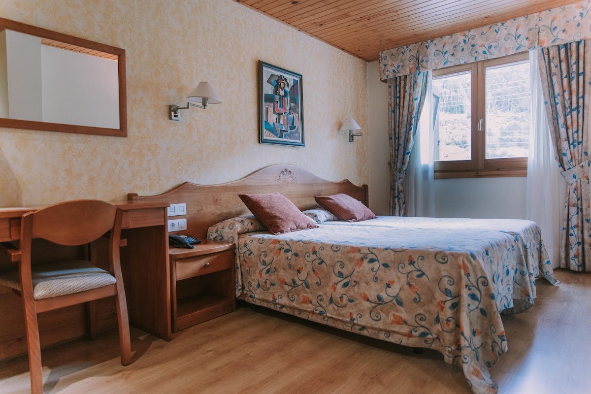 HOTEL MONTSENY