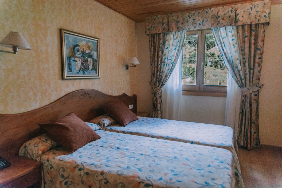 HOTEL MONTSENY