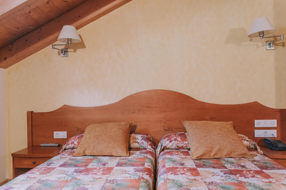 HOTEL MONTSENY