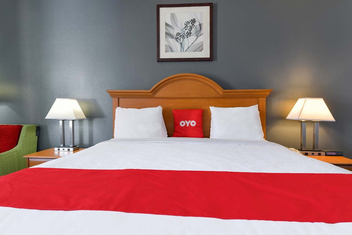 OYO Hotel Lake Park/Valdosta I-75, Exit 5