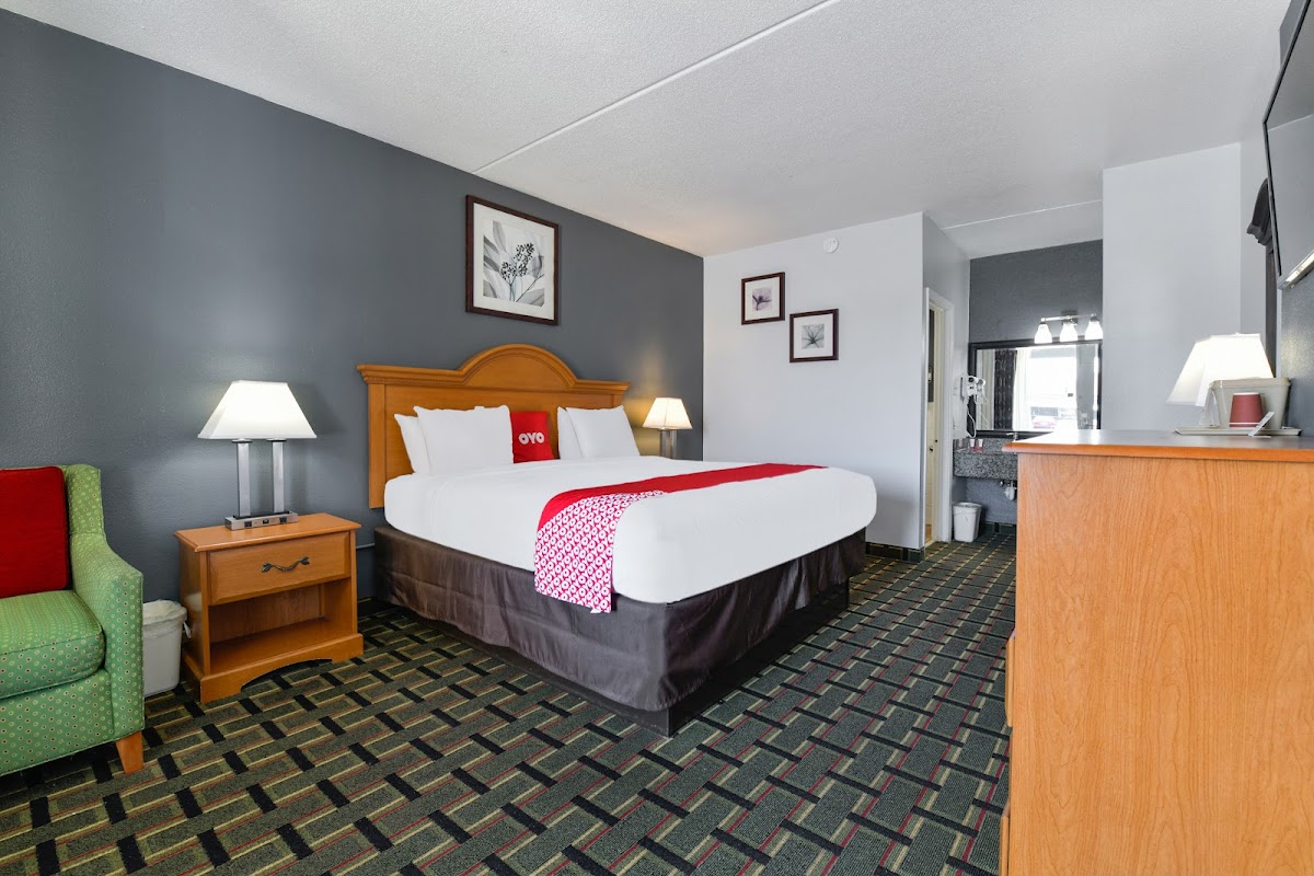 OYO Hotel Lake Park/Valdosta I-75, Exit 5