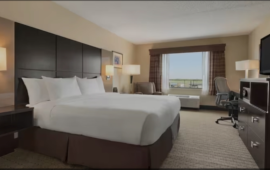 DoubleTree by Hilton Hotel Wichita Airport