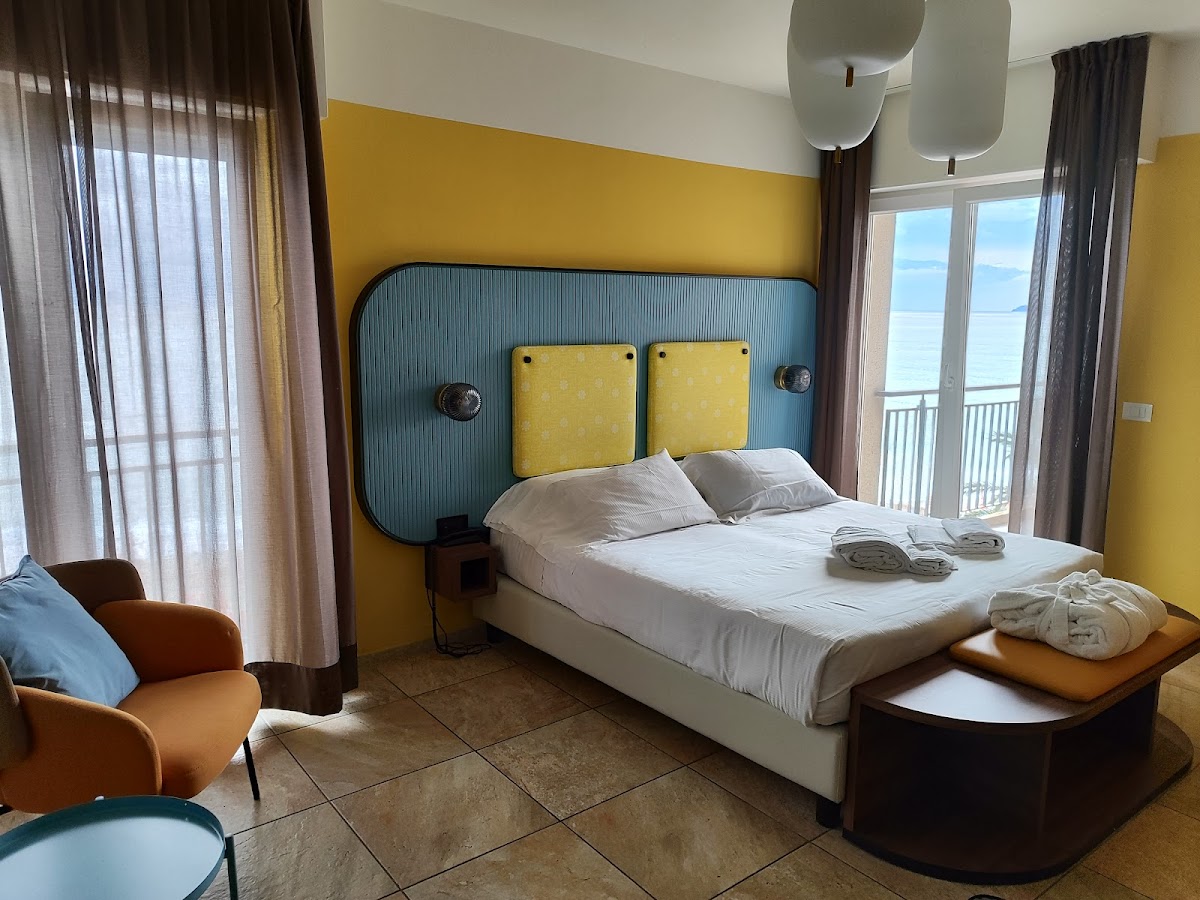 Hotel Jolly Roger