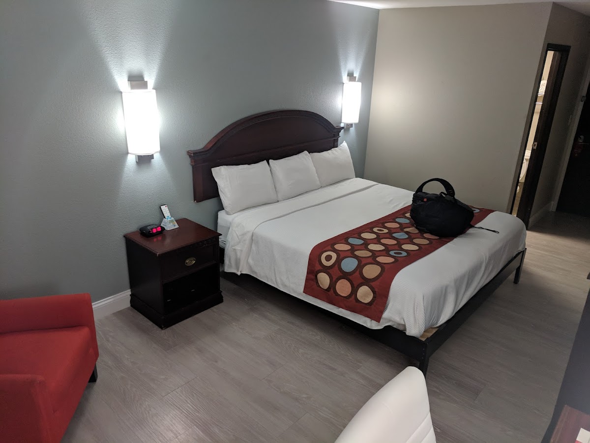 Super 8 by Wyndham Owensboro