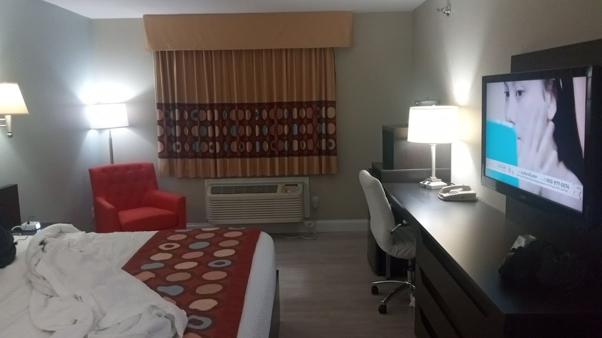 Super 8 by Wyndham Owensboro