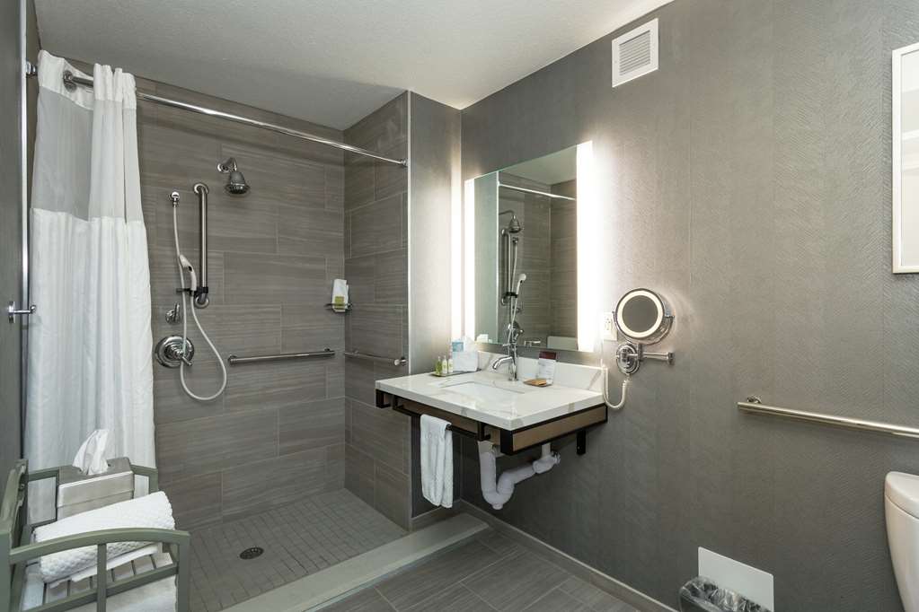 DoubleTree by Hilton Harrisonburg