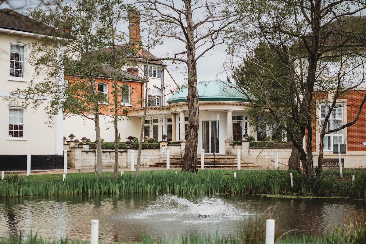 Greenwoods Hotel & Spa