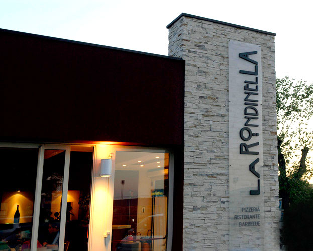 B & B La Rondinella