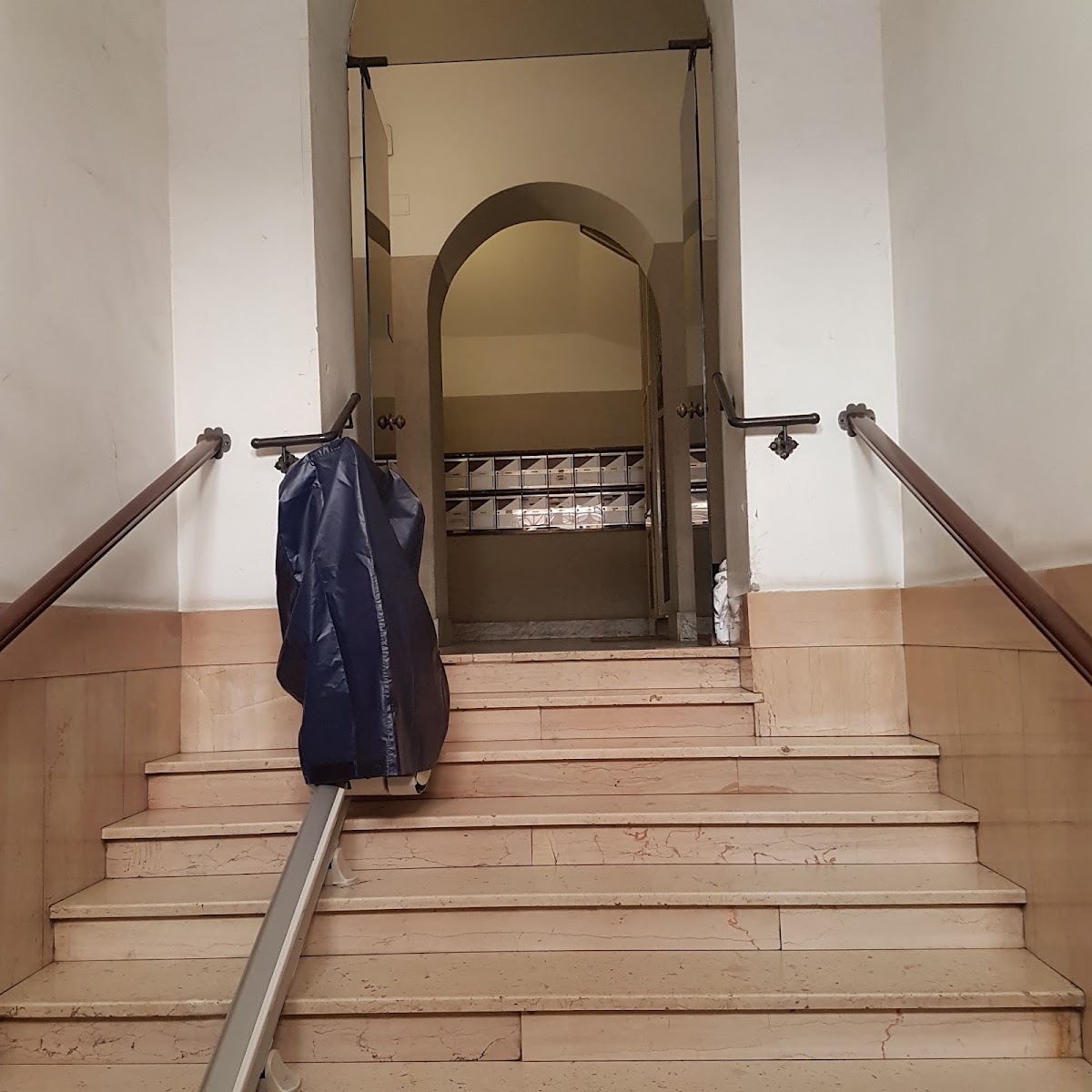 Guesthouse ava roma