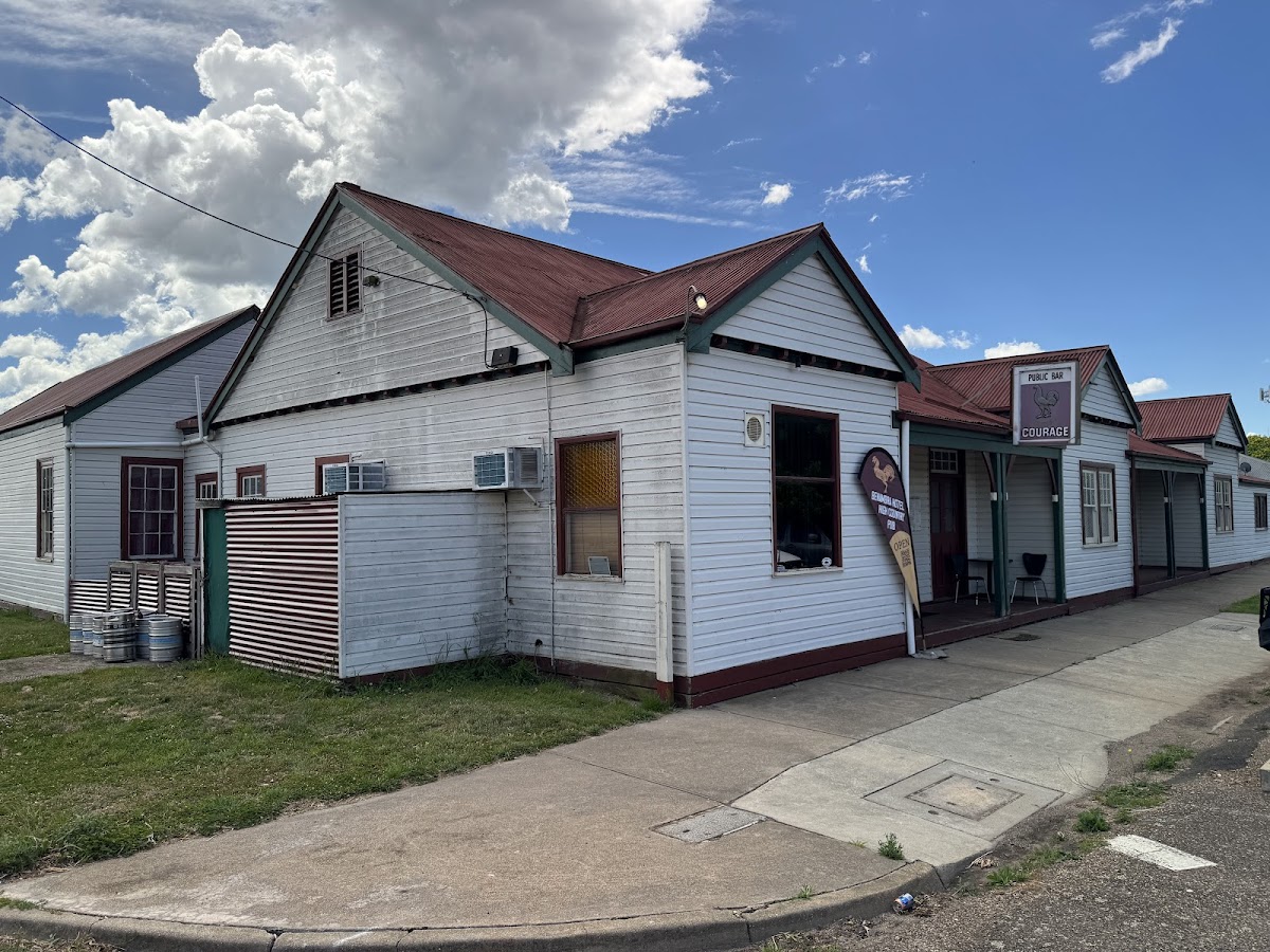 Benambra Hotel - High Country Pub
