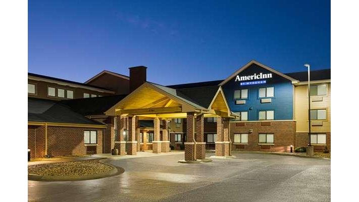 AmericInn by Wyndham Lincoln South