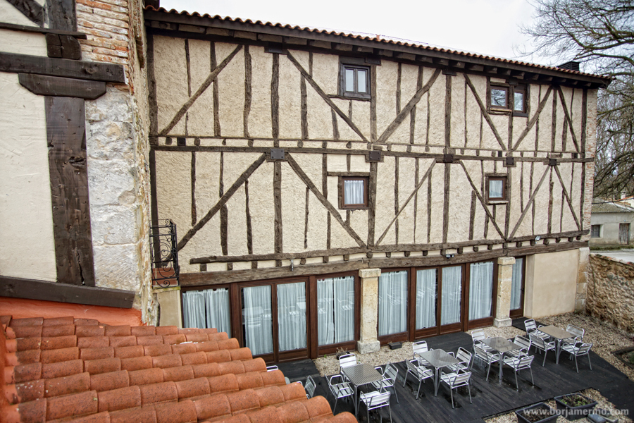 Posada-Cafeteria la Casona de Valbuena