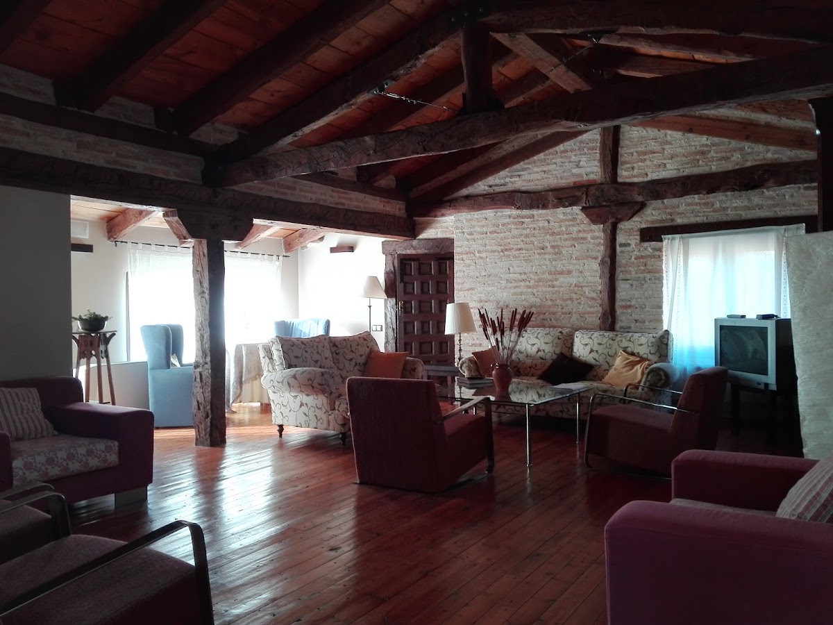 Posada-Cafeteria la Casona de Valbuena