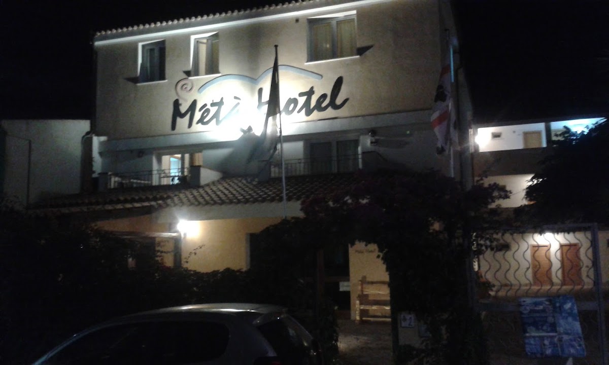Meta Hotel