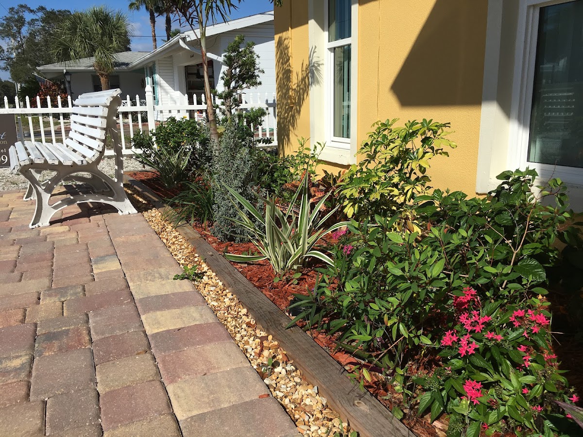 Bayshore Guest Home and Gardens