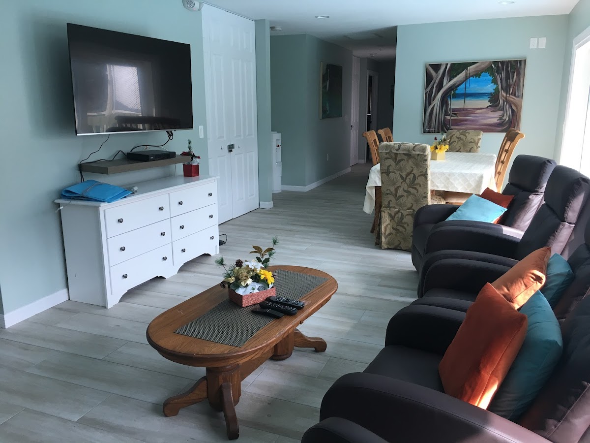 Bayshore Guest Home and Gardens