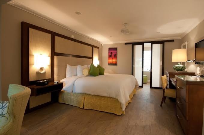 Almond Tree Inn