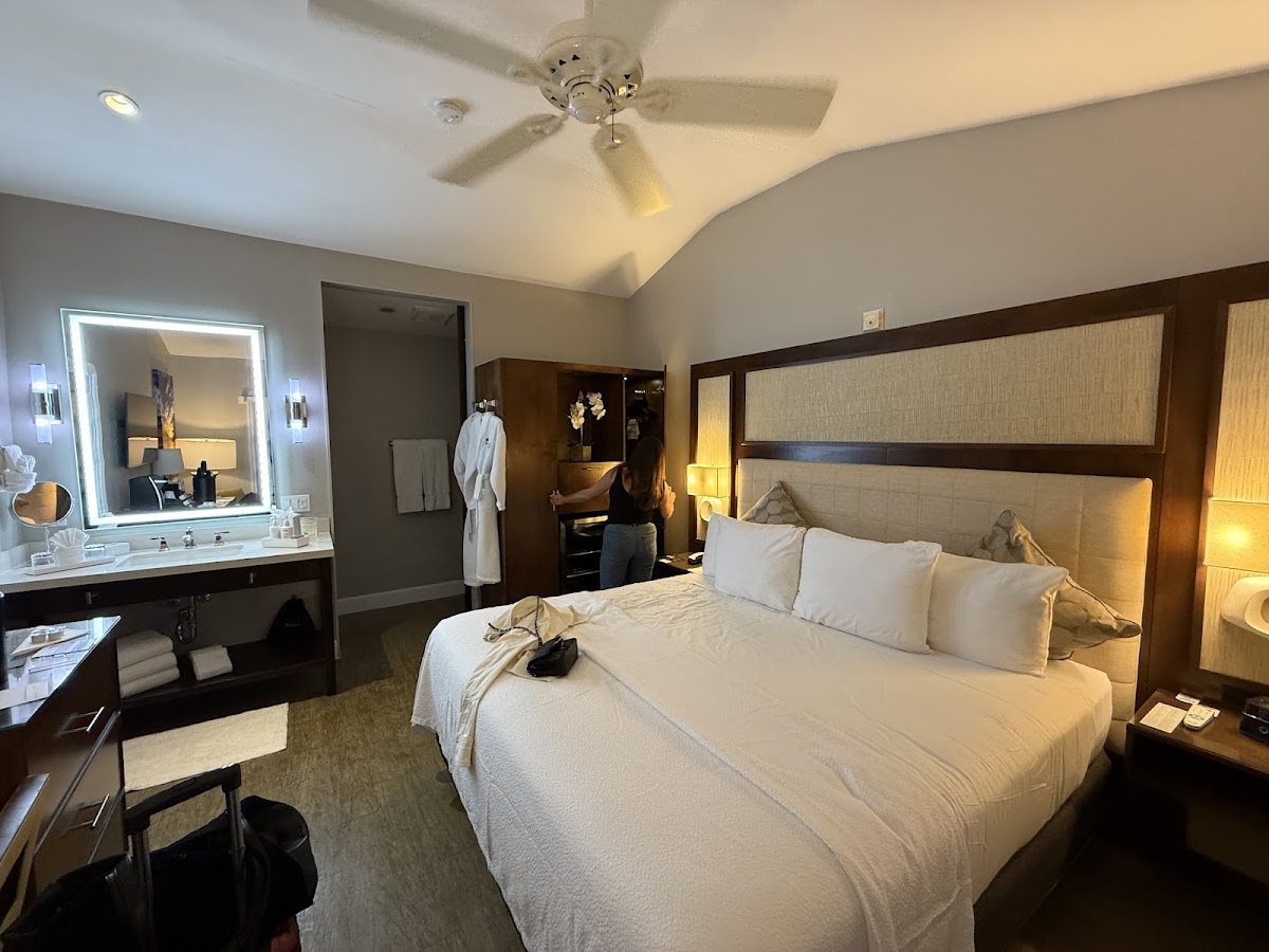 Almond Tree Inn