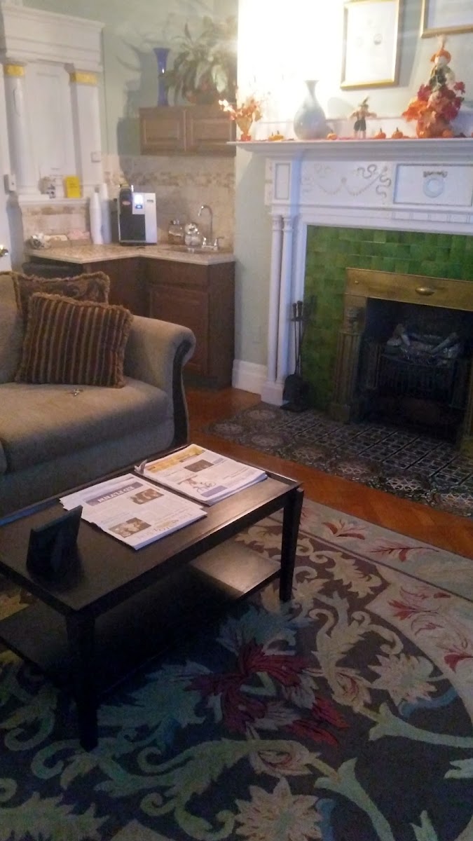 463 Beacon Street Guest House