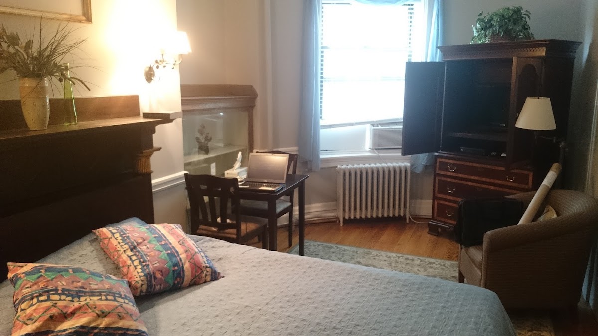 463 Beacon Street Guest House