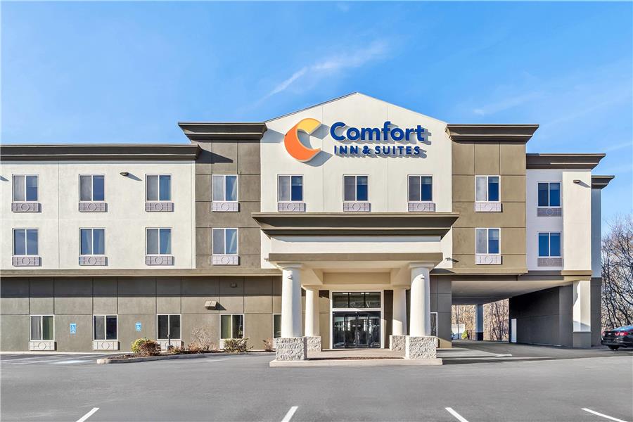 Comfort Inn & Suites Plainville-Foxboro