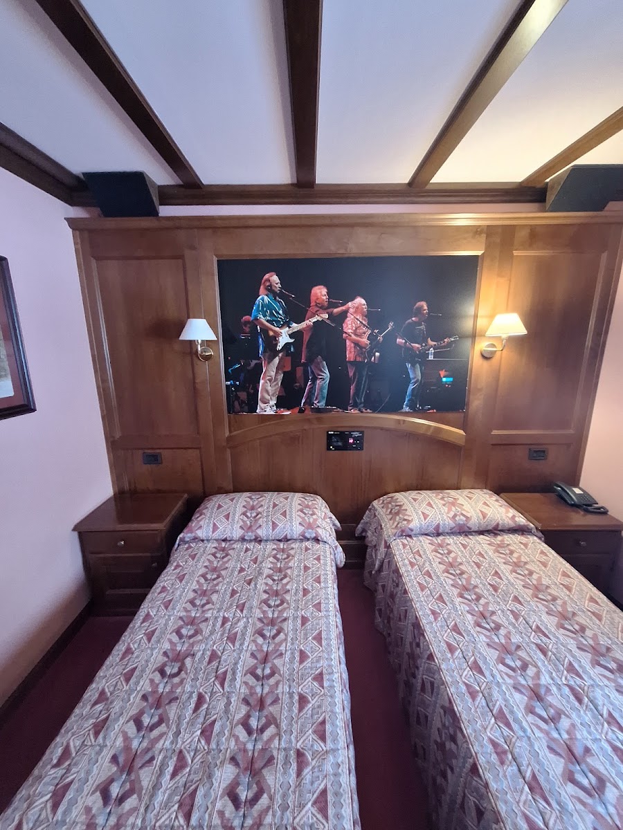Hotel California