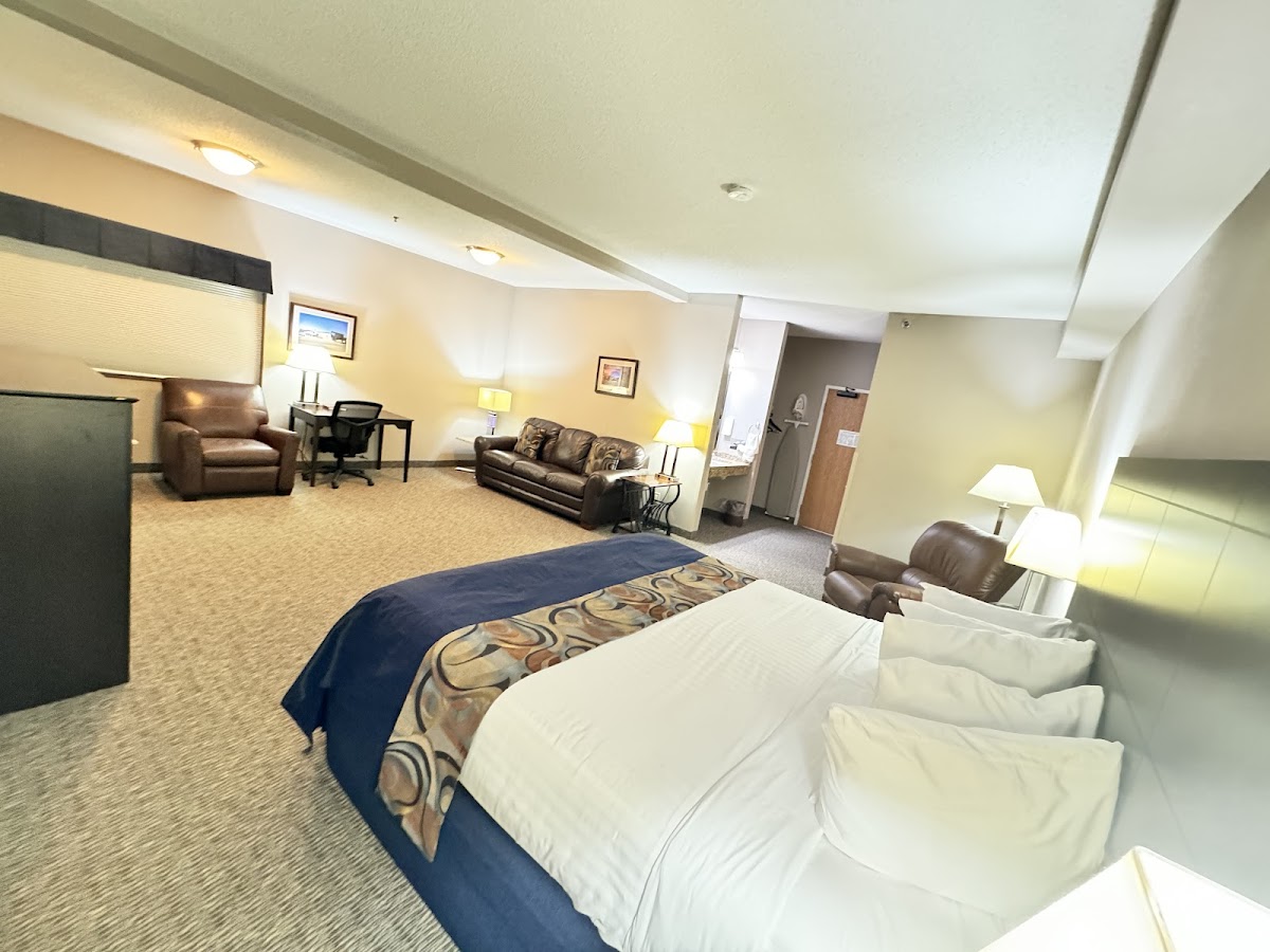Garner Inn & Suites