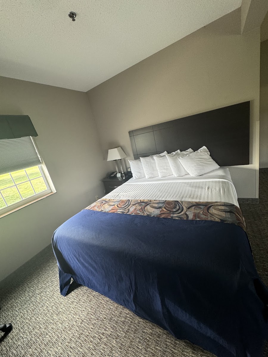 Garner Inn & Suites