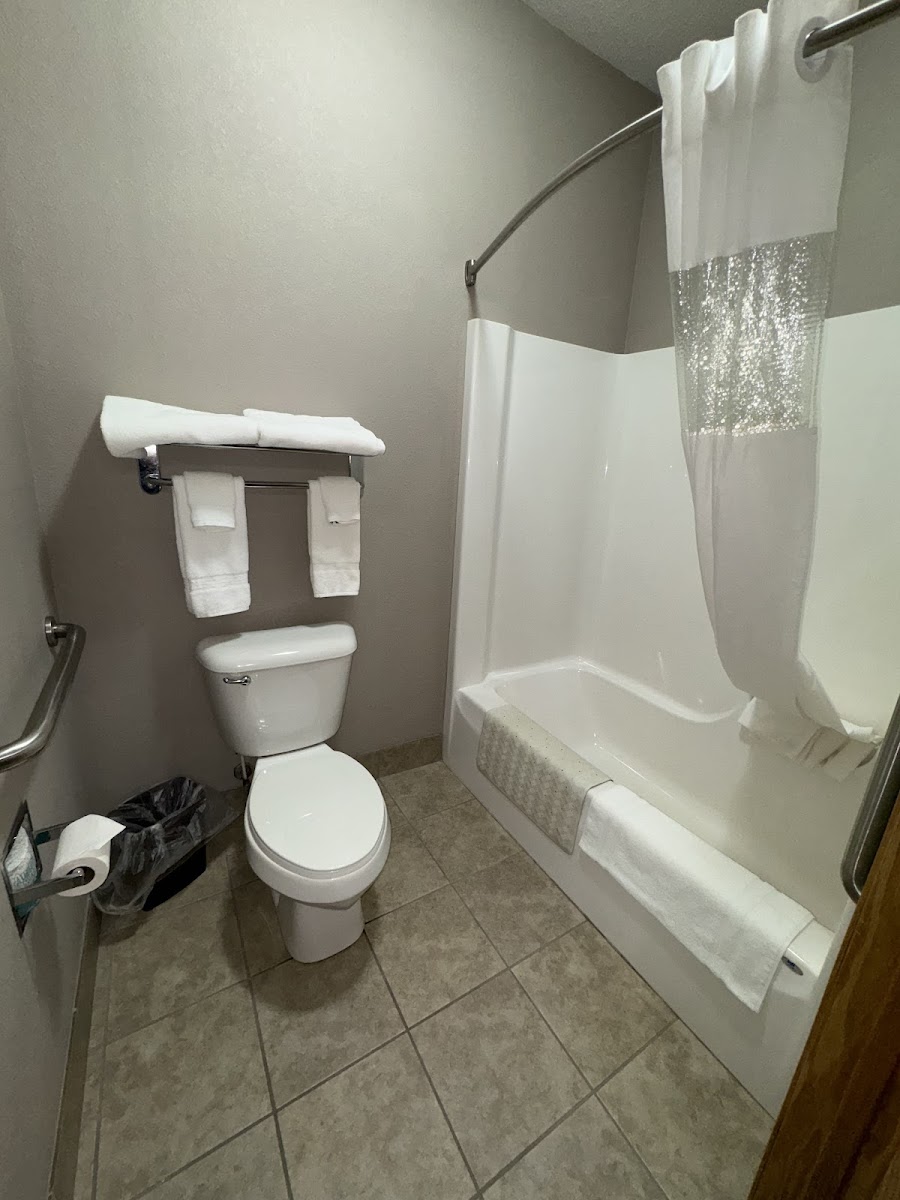 Garner Inn & Suites