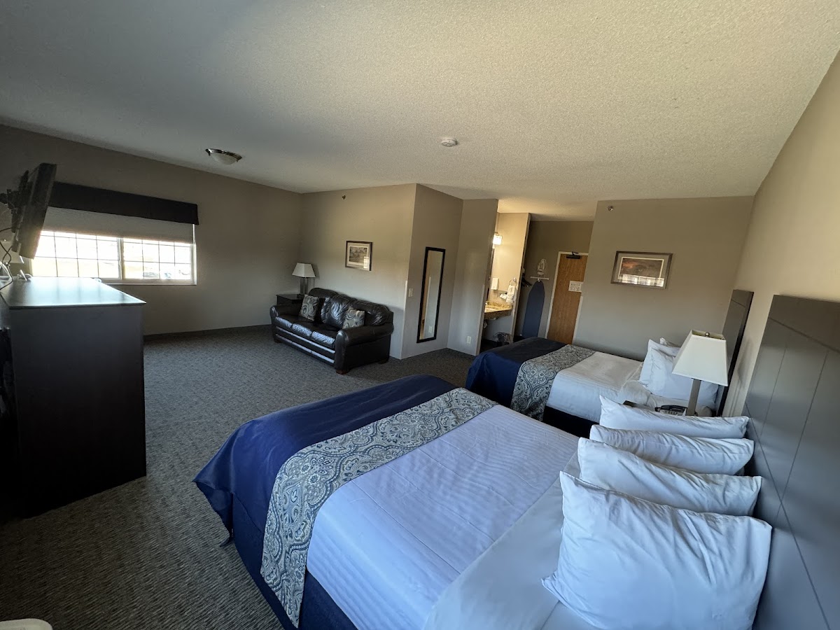 Garner Inn & Suites