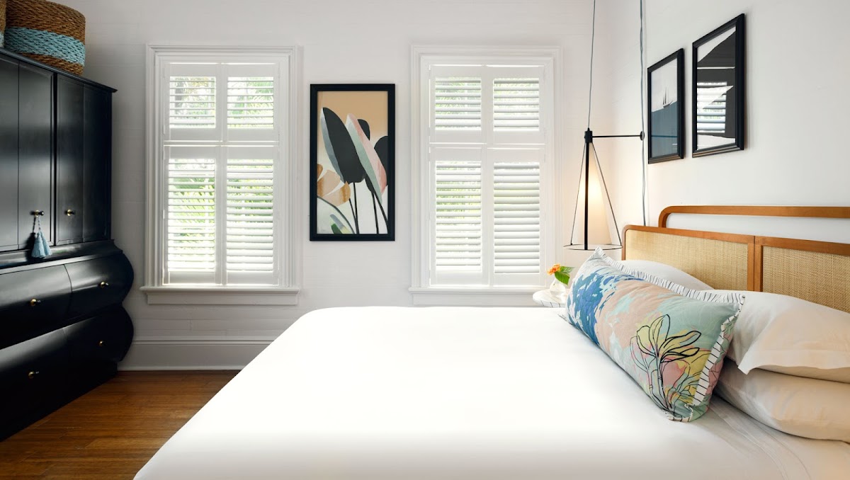 Lighthouse Hotel - Key West Historic Inns