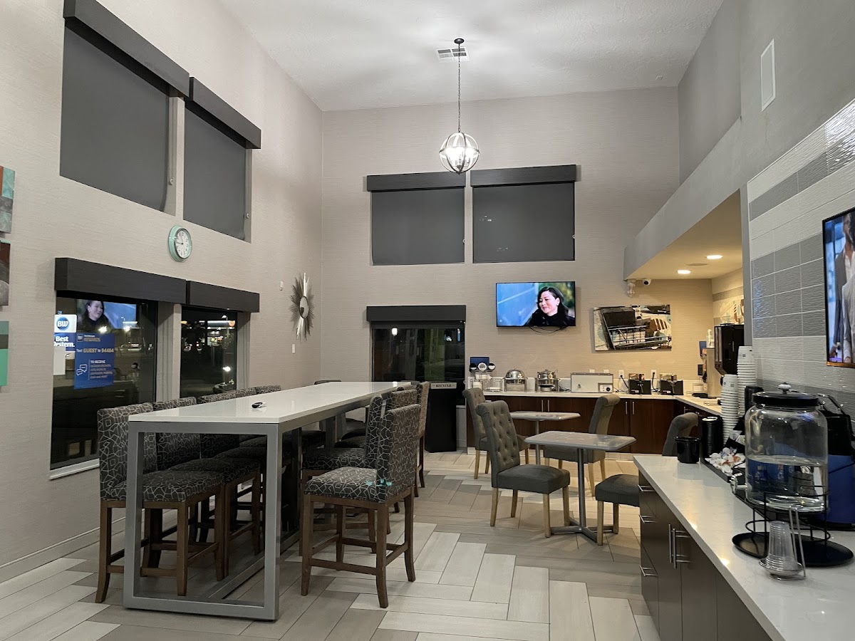 Best Western Apricot Inn
