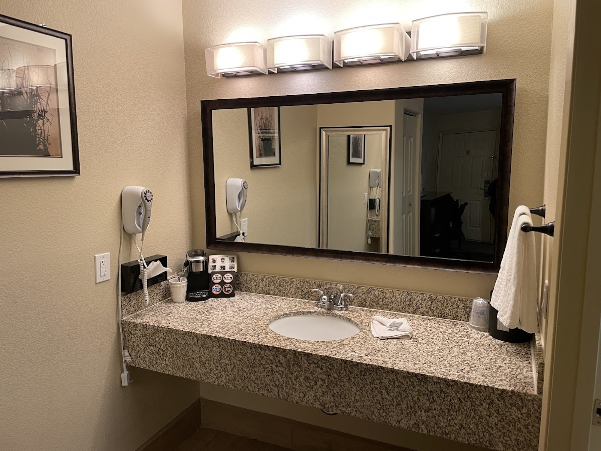 Best Western Apricot Inn