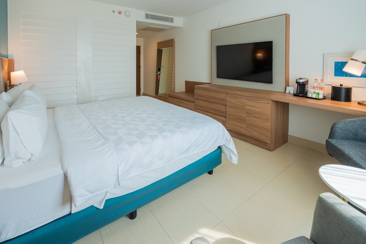 Holiday Inn Acapulco la Isla by IHG