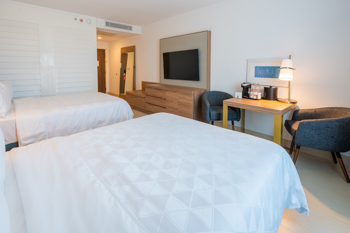 Holiday Inn Acapulco la Isla by IHG