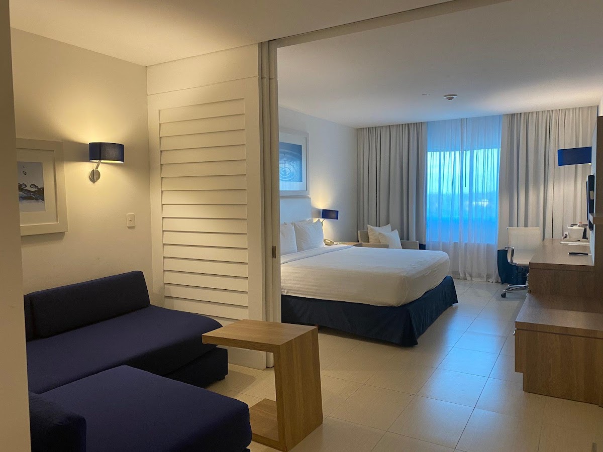 Holiday Inn Acapulco la Isla by IHG
