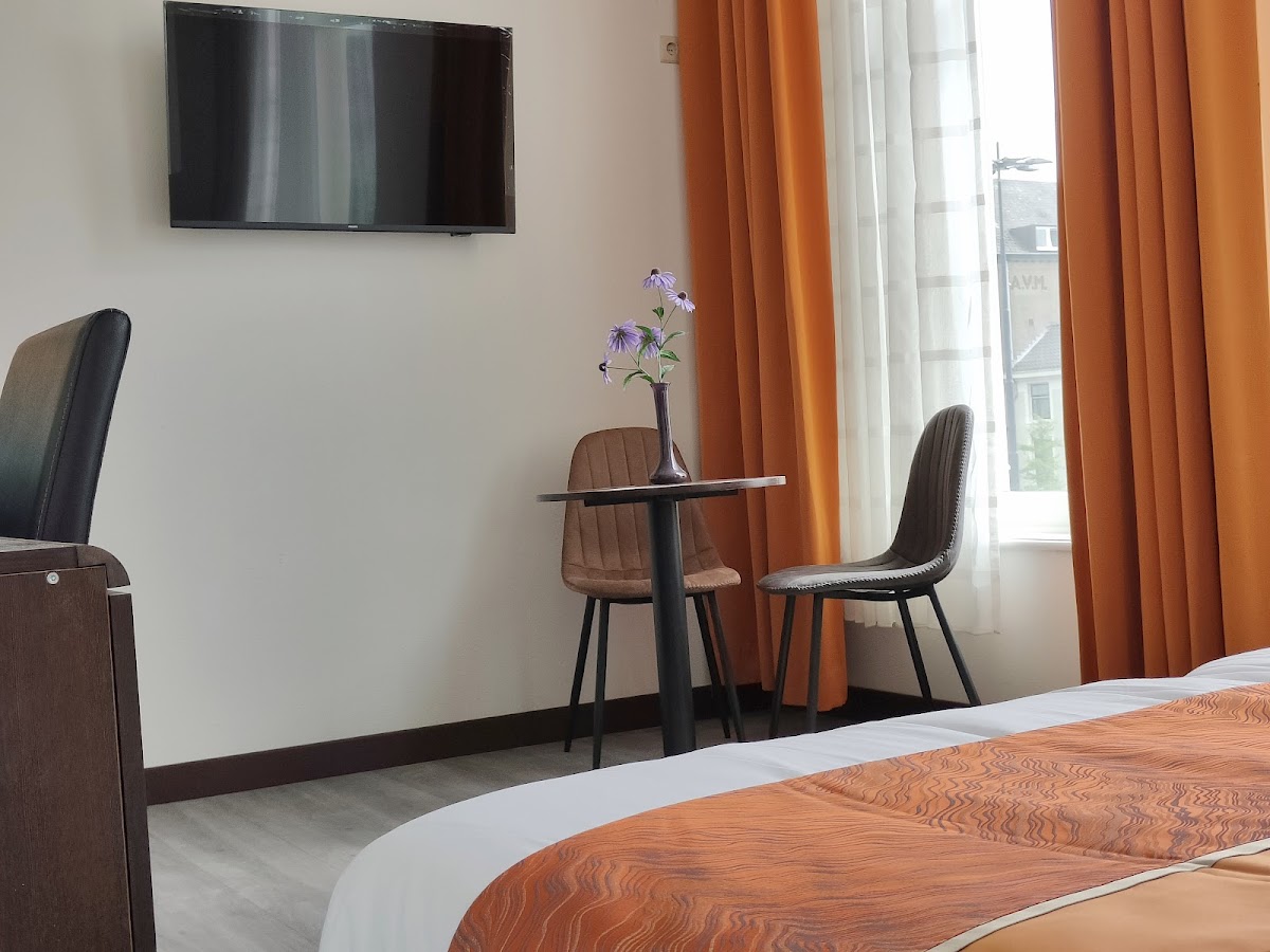CN Hotel Arnhem Central Station