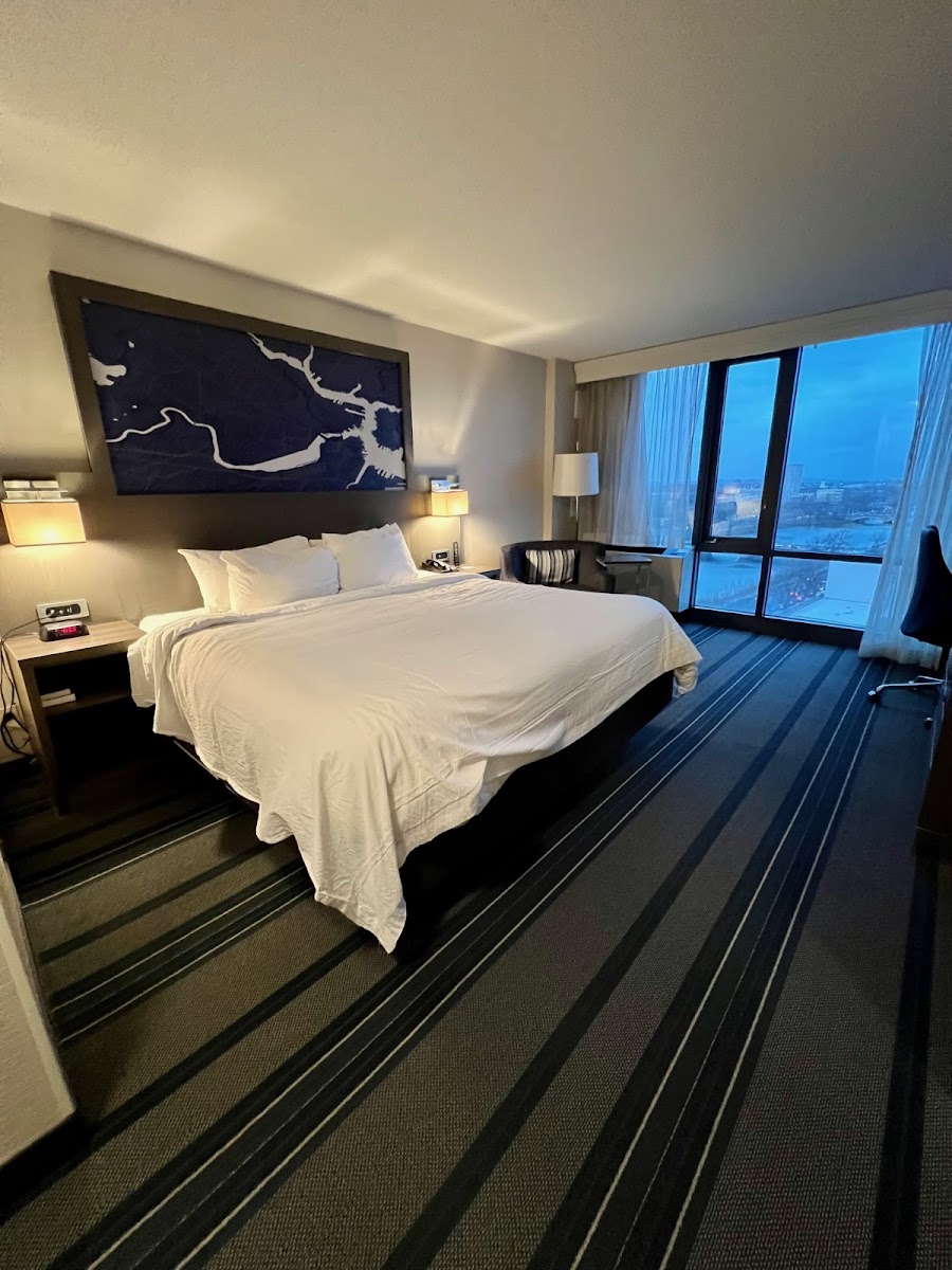Courtyard by Marriott Boston Cambridge