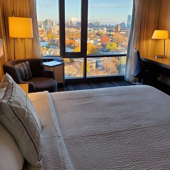 Courtyard by Marriott Boston Cambridge