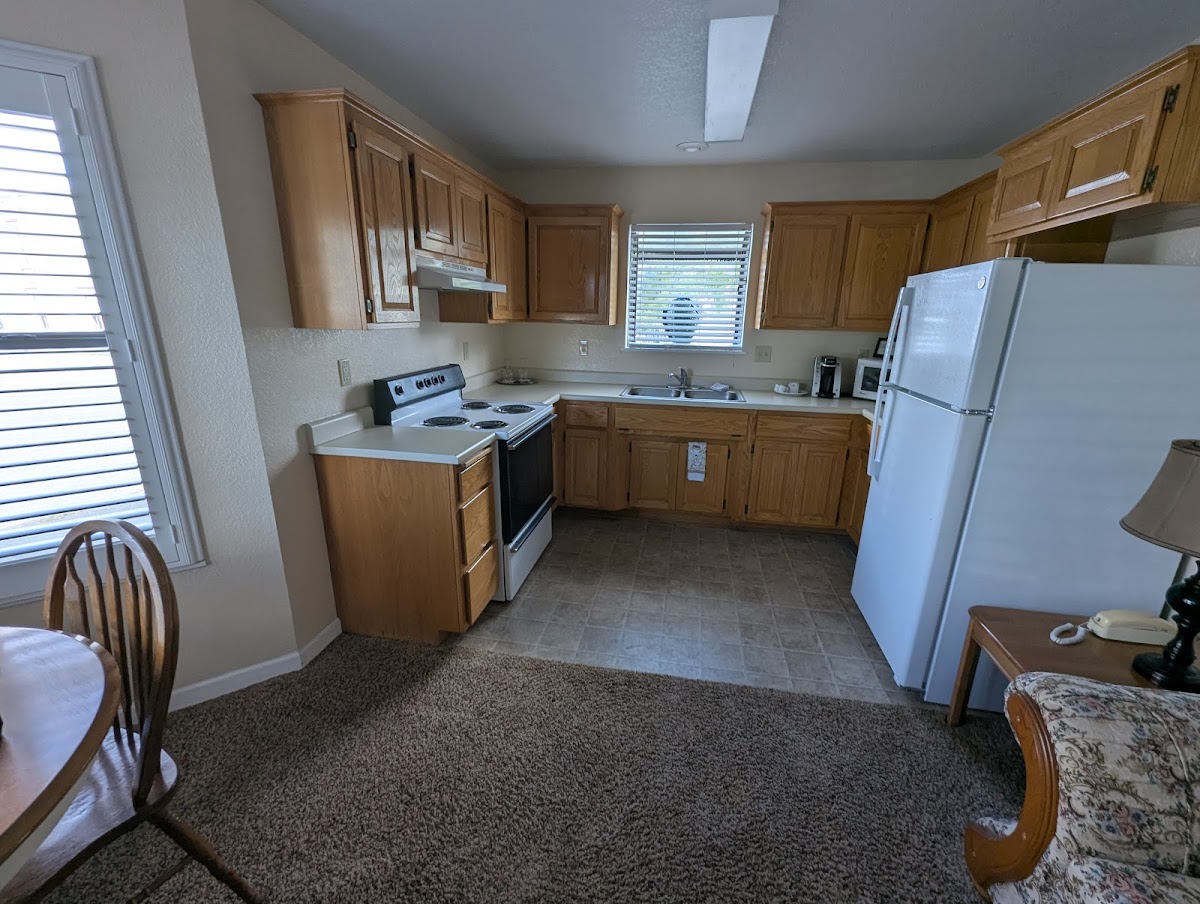 Redwood Suites