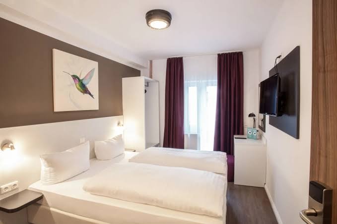 Centro Hotel West