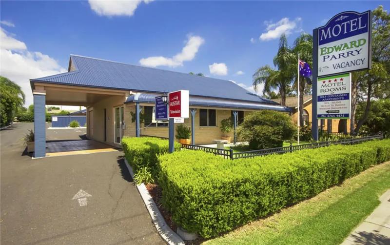 Edward Parry Motel