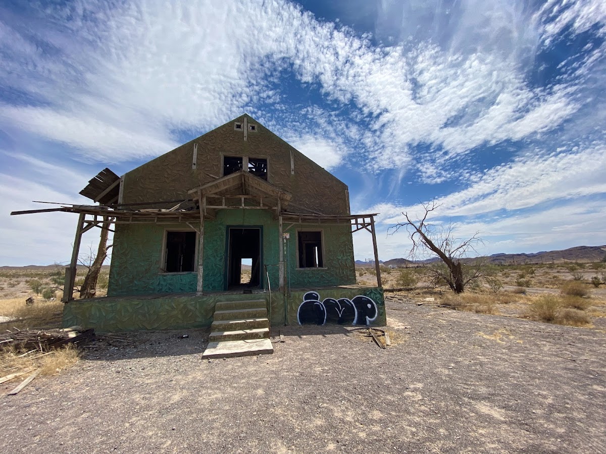 Ludlow Motel