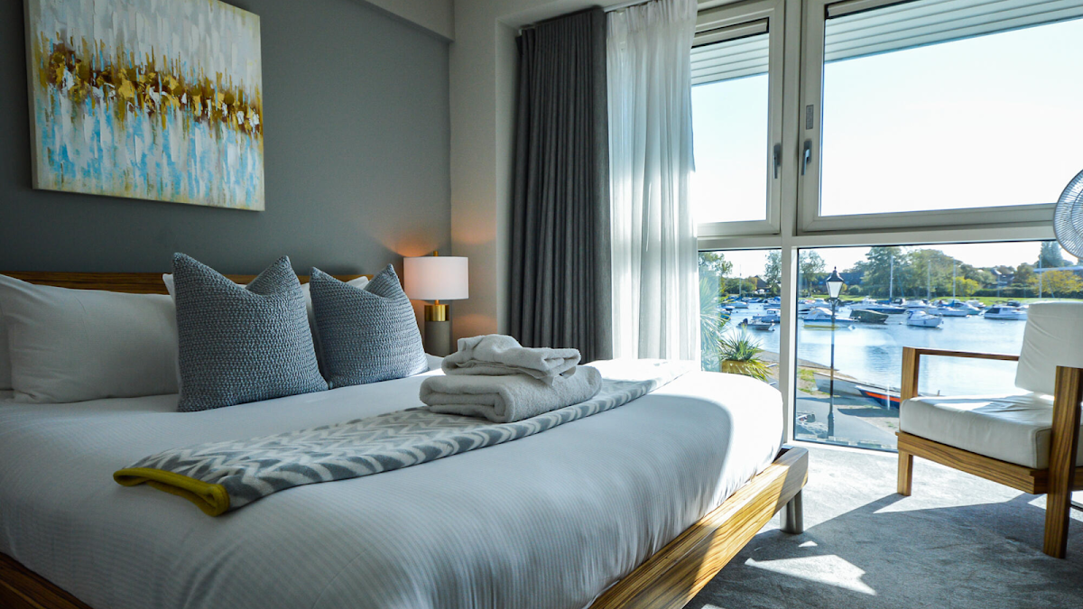 Captains Club Hotel & Spa