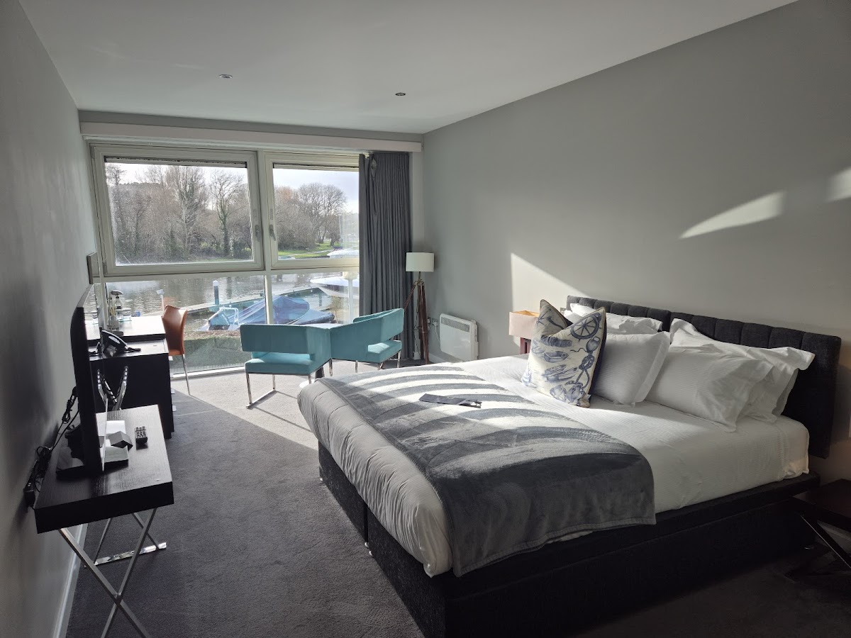 Captains Club Hotel & Spa