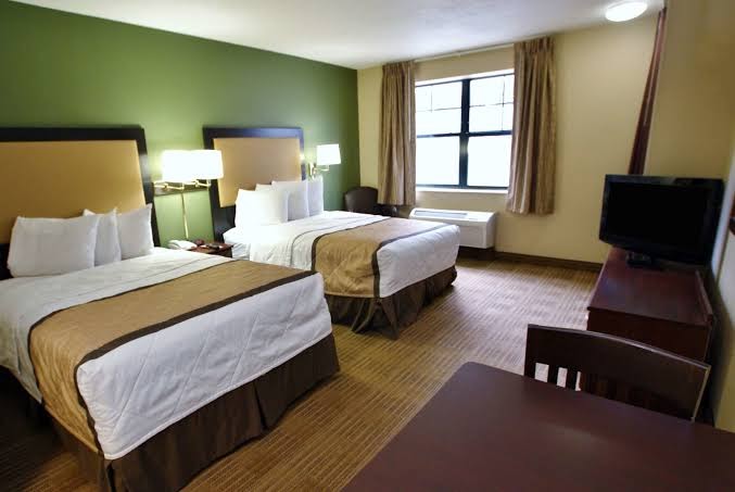 MainStay Suites Chicago Hillside