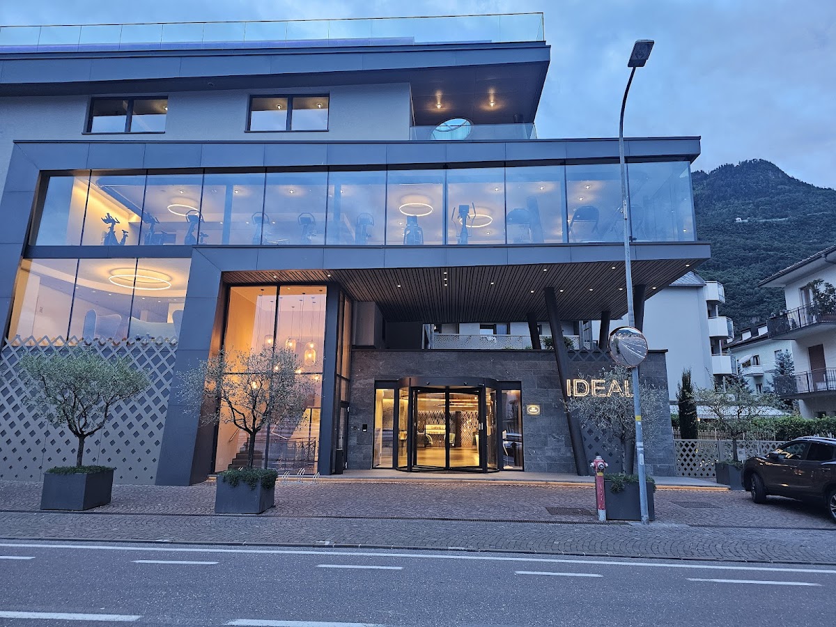 Hotel Ideal Park