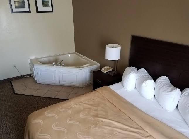 Quality Inn Hayti North